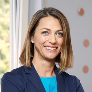 Andreea Prange verstärkt Geschäftsleitung der AXA Schweiz