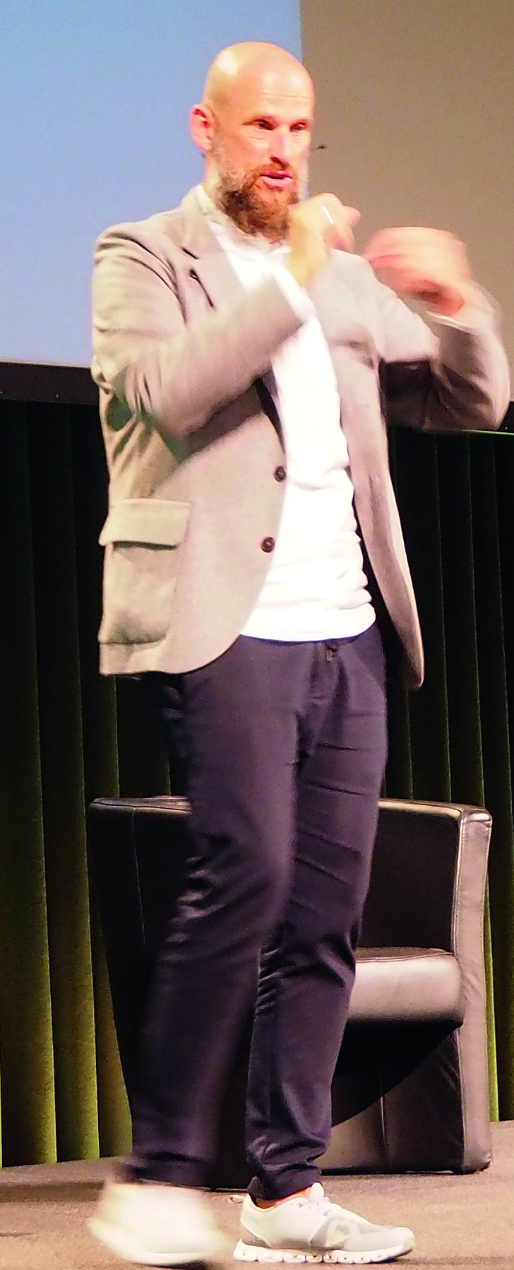 Ihr müsst Business verstehen!