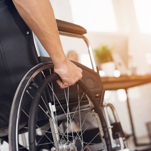 Menschen mit Behinderungen sind mit der Lebensqualität am Arbeitsplatz weniger zufrieden