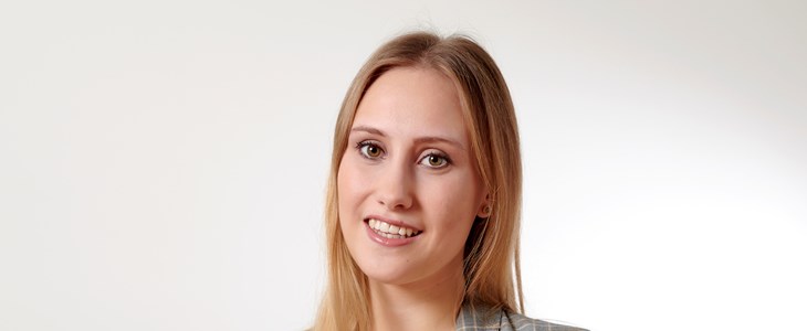 Lisa Schaller wird Mediensprecherin des Schweizerischen Versicherungsverbandes Lisa Schaller wird Mediensprecherin des Schweizerischen Versicherungsverbandes