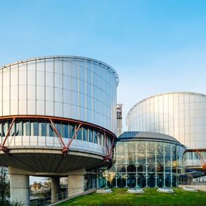 EGMR weist Beschwerde gegen abgelehnte Kostendeckung für Medikament ab EGMR weist Beschwerde gegen abgelehnte Kostendeckung für Medikament ab