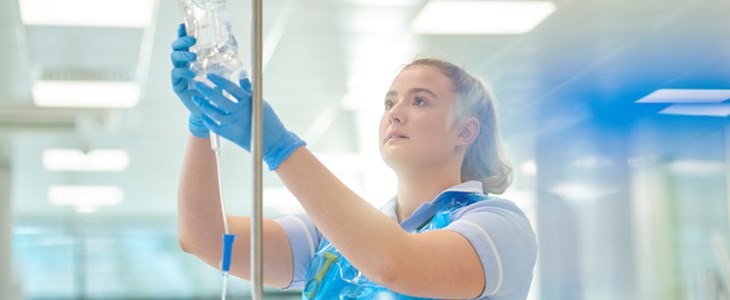 Wegen Corona sind Lehrstellen im Gesundheitswesen gefragter Wegen Corona sind Lehrstellen im Gesundheitswesen gefragter