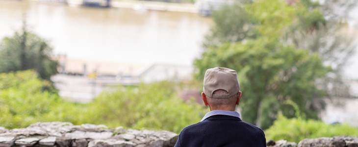 Vertrauen der Schweizerinnen und Schweizer in die AHV sinkt