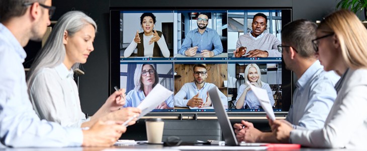 Die vier wichtigsten Trends im Arbeitsmarkt  2022 Die vier wichtigsten Trends im Arbeitsmarkt  2022