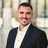 Lui Maksimovic Lui Maksimovic