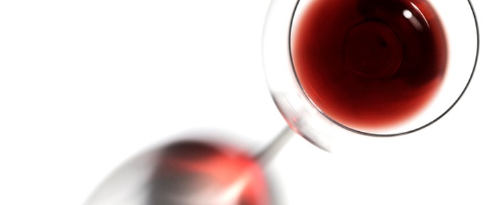 Analyse von Gesundheitsdaten zeigt schon bei wenig Alkoholkonsum eine Korrelation mit reduziertem Gehirnvolumen Analyse von Gesundheitsdaten zeigt schon bei wenig Alkoholkonsum eine Korrelation mit reduziertem Gehirnvolumen