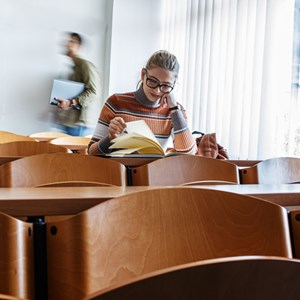 Wandel und Innovation sollen in der Berufsbildung im Zentrum stehen Wandel und Innovation sollen in der Berufsbildung im Zentrum stehen