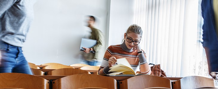 Chance auf Führungsposition steigt mit höherer Bildung