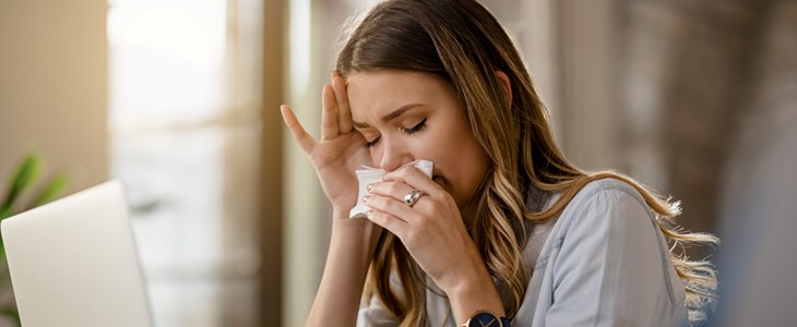 Mehrheit der Deutschen geht trotz Krankheit zur Arbeit Mehrheit der Deutschen geht trotz Krankheit zur Arbeit