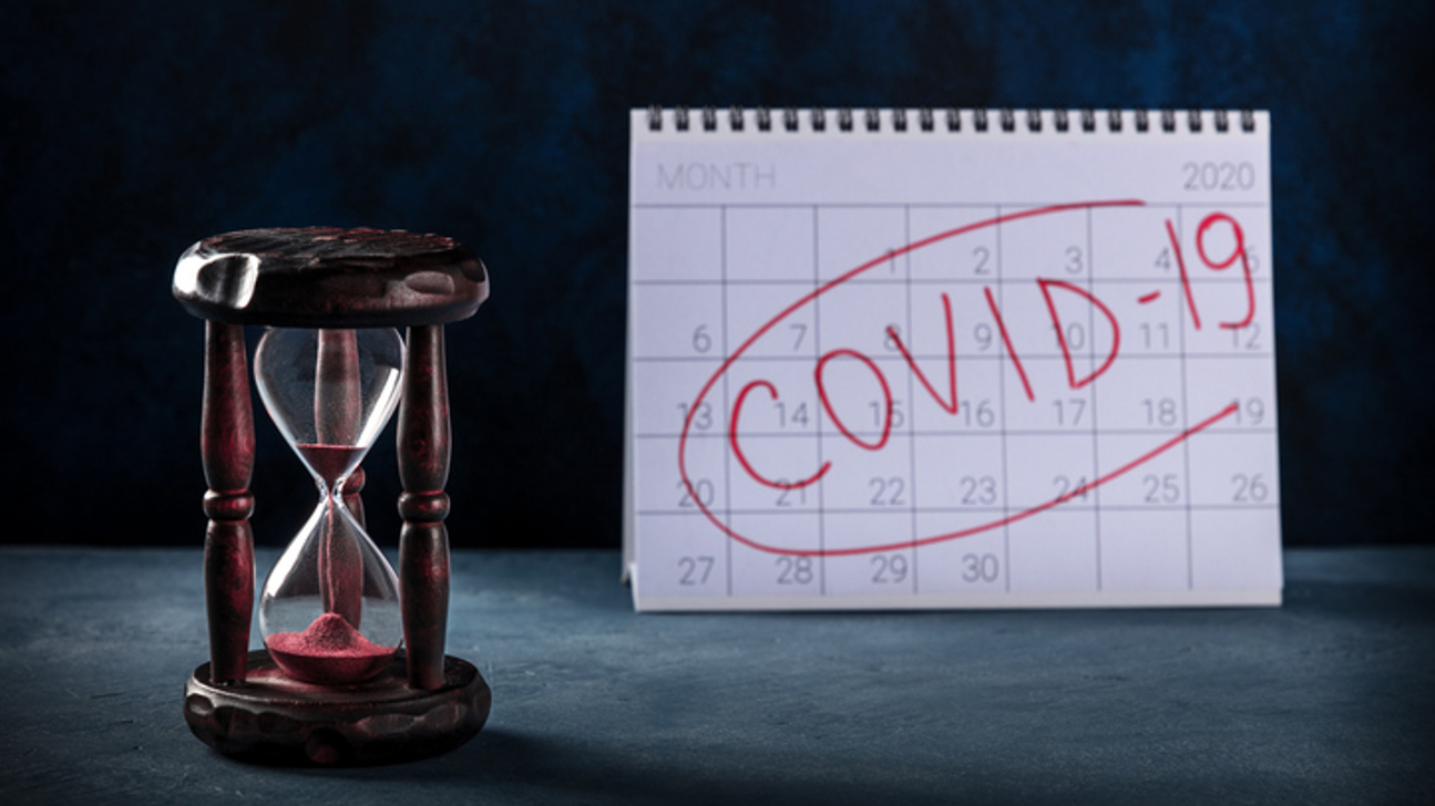 Sanduhr Corona Kalender Istock 1279750683