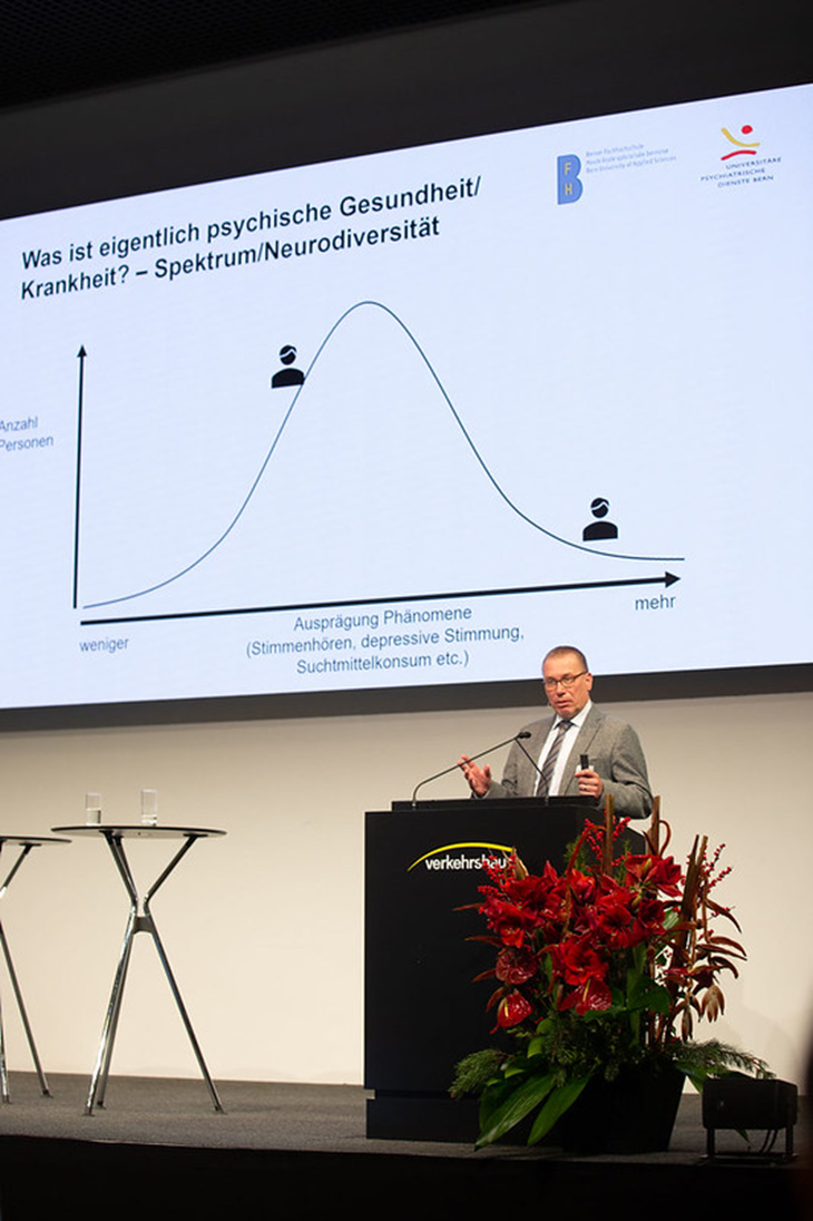 Dirk Richter, Professor für psychiatrische Rehabilitationsforschung an der Berner Fachhochschule, eröffnete den Kongress: «Letztlich ist es Willkür, was als krank gilt.» 