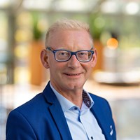 Mike Oberholzer Mike Oberholzer