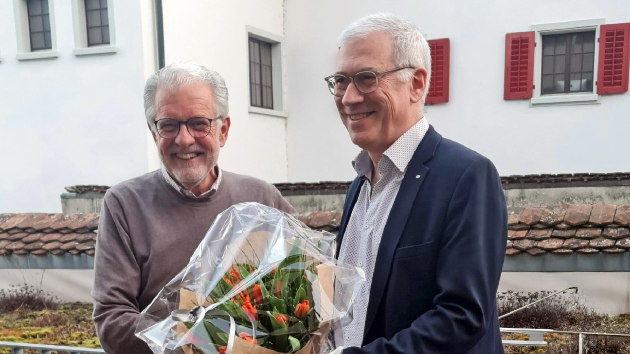 Urs Eicher (links) übergibt sein Amt an Jorge Serra.