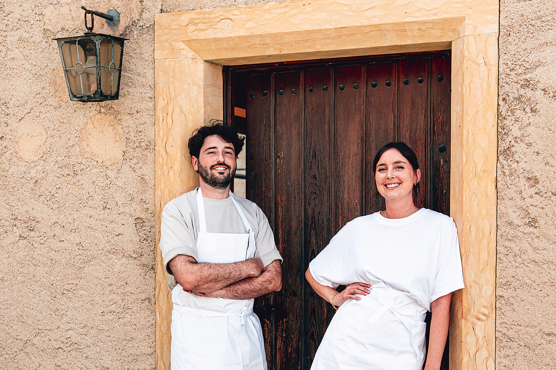 Bild 4: Das Gastgeberpaar Timon Wolf und Sydney Karolewski