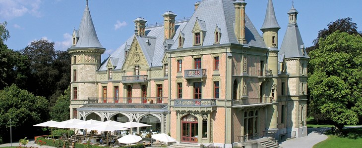 Ein Schloss am Thunersee Ein Schloss am Thunersee