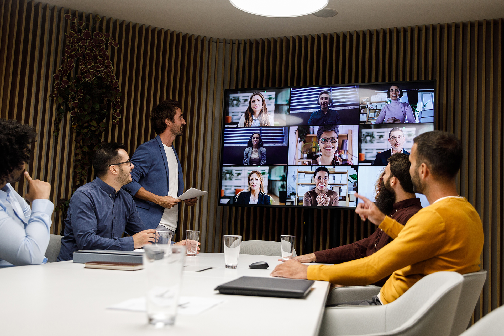 Studie zur optimalen hybriden Zusammenarbeit