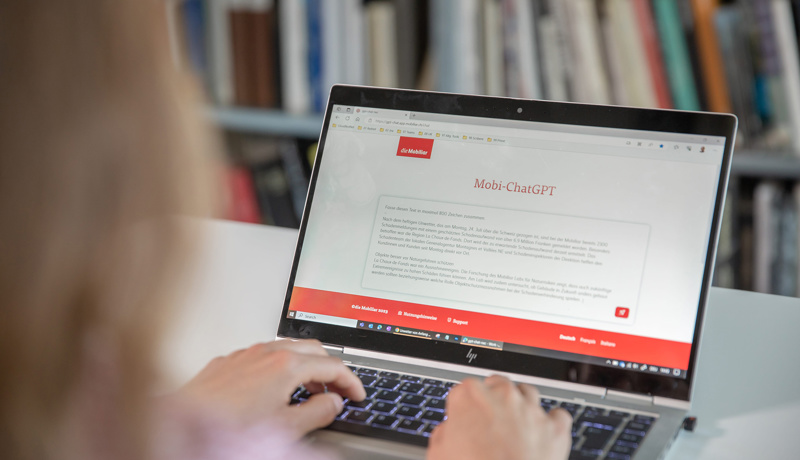 Mobi Chatgpt Laptop Bildschirm Jaemie Web