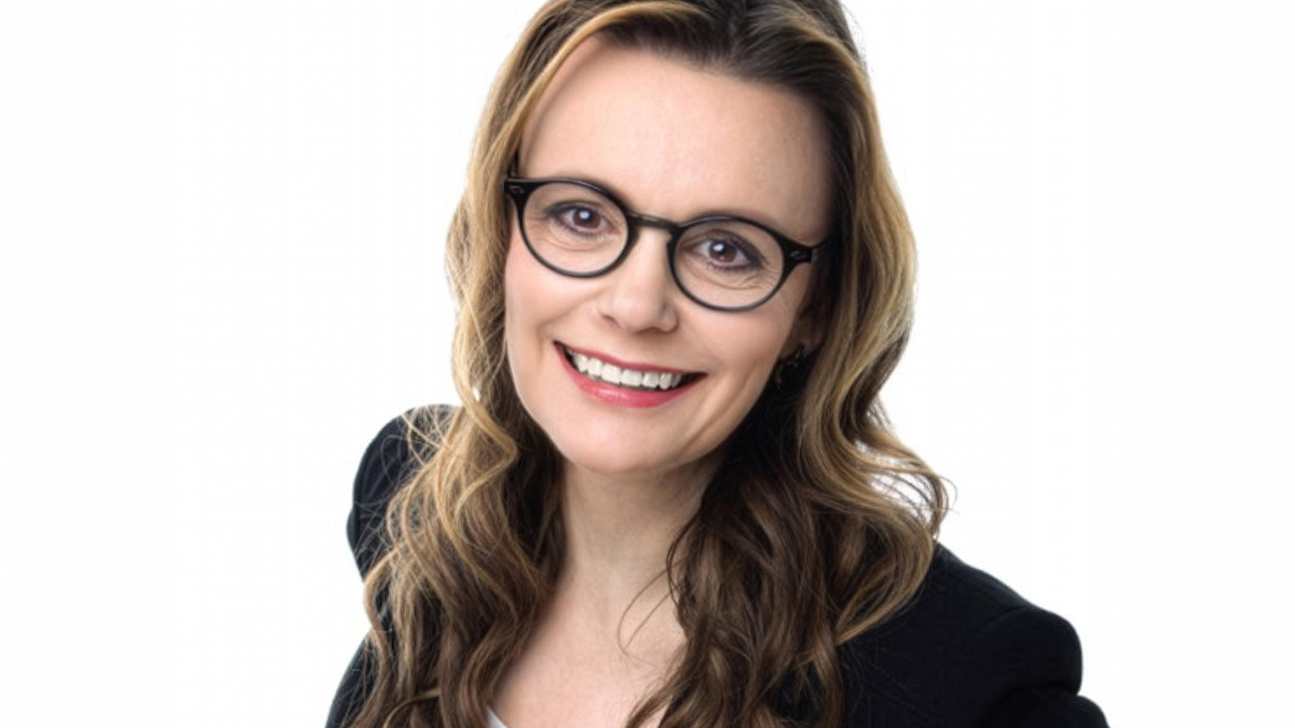 Von Arx Madeleine Web Breit