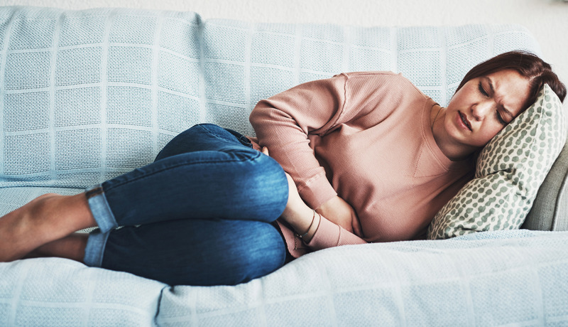 Frau Menstruation Schmerz Istock 1188875345