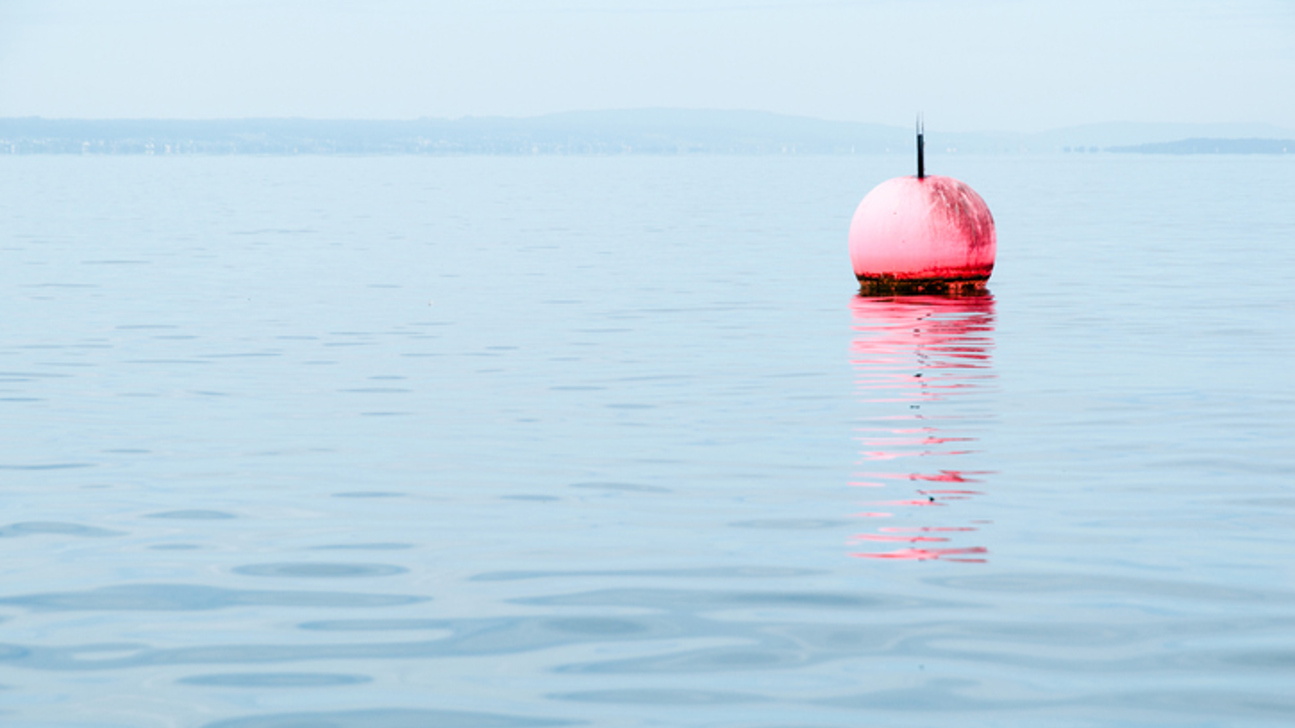 Boje See Istock 187555022