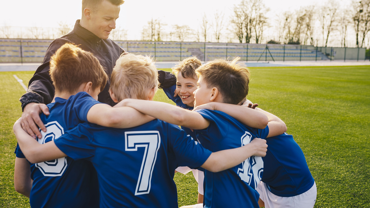 Team Trainer Fussball Verien Istock 1148407868 Web
