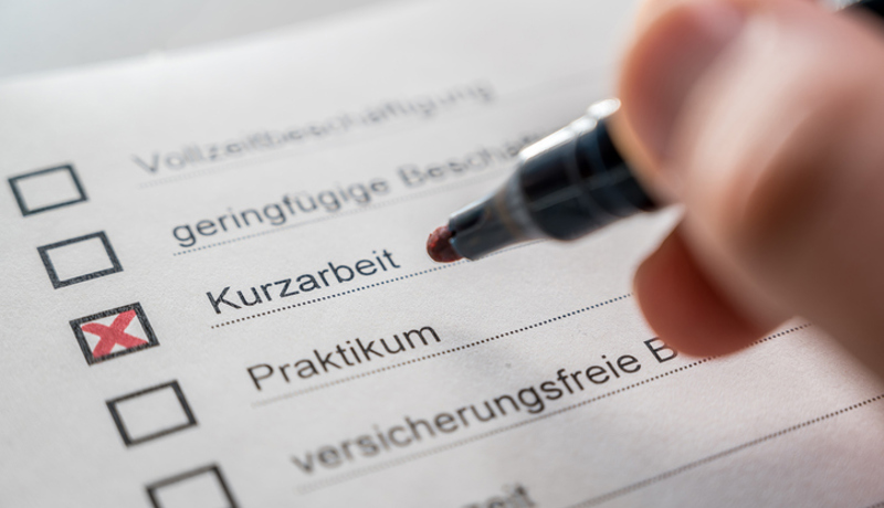 Kurzarbeit Formular Istock 1219784818