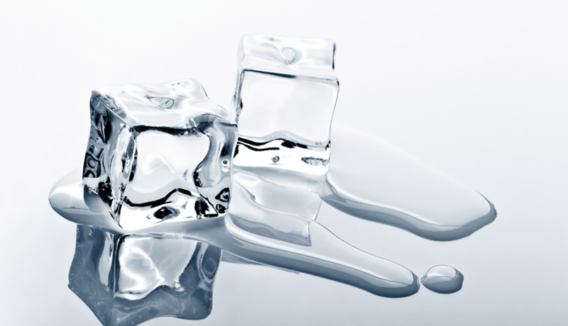Eiswürfel Schmelzen Istock 183775078