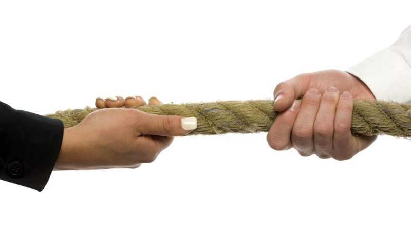 Seil Ziehen Hände Istock 172802550