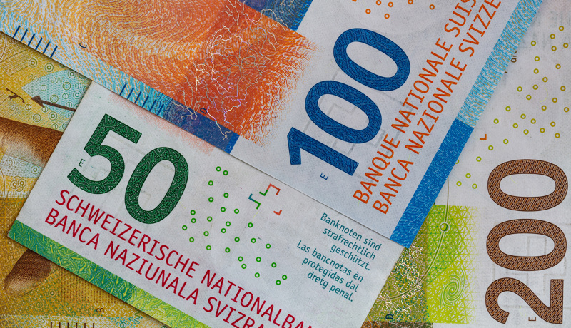 Geld Franken 200 100 50 Istock 2070917786 Web
