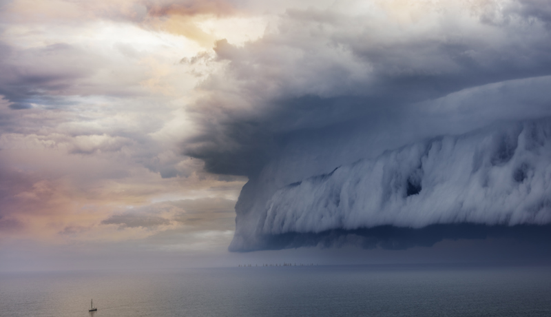 Wolke Sturm Meer Schiff Istock 949472814