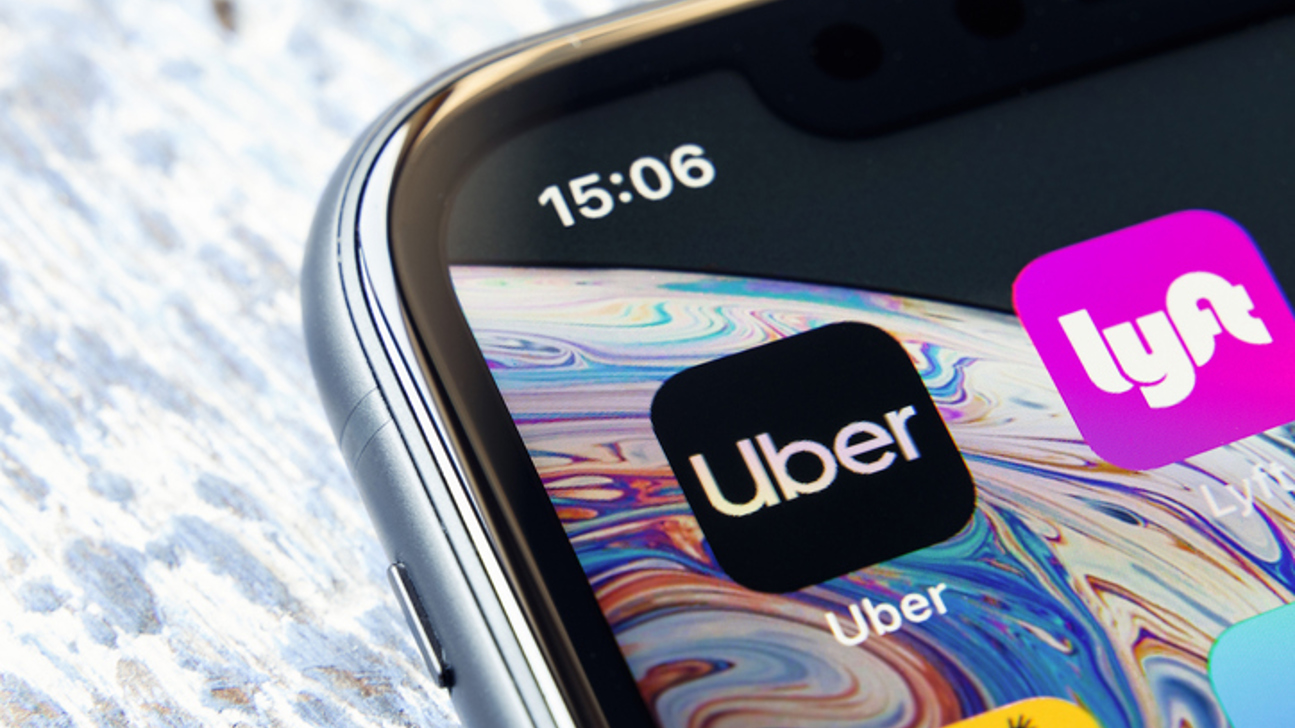 Uber Smartphone Istock 1148423606