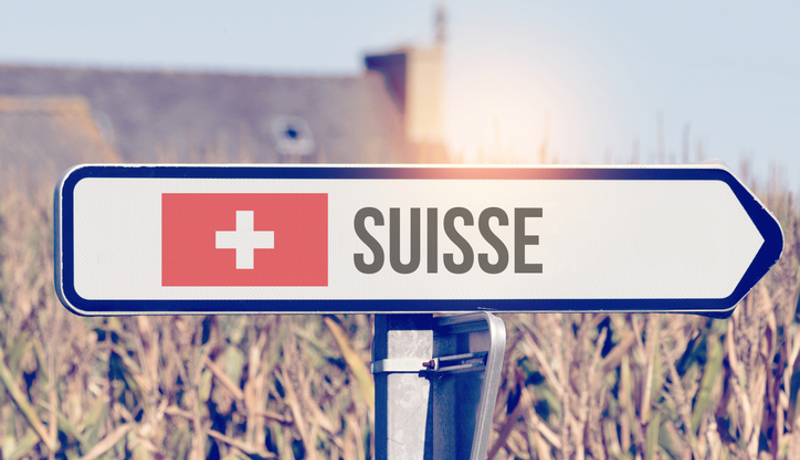 Schweiz Suisse Wegweiser Istock 1147770485