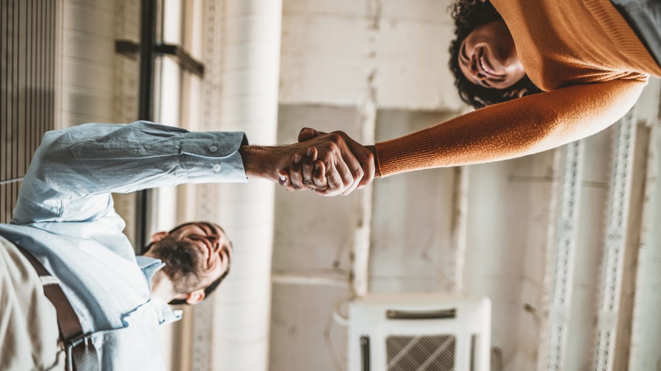 Hand Shake Istock 1202045389