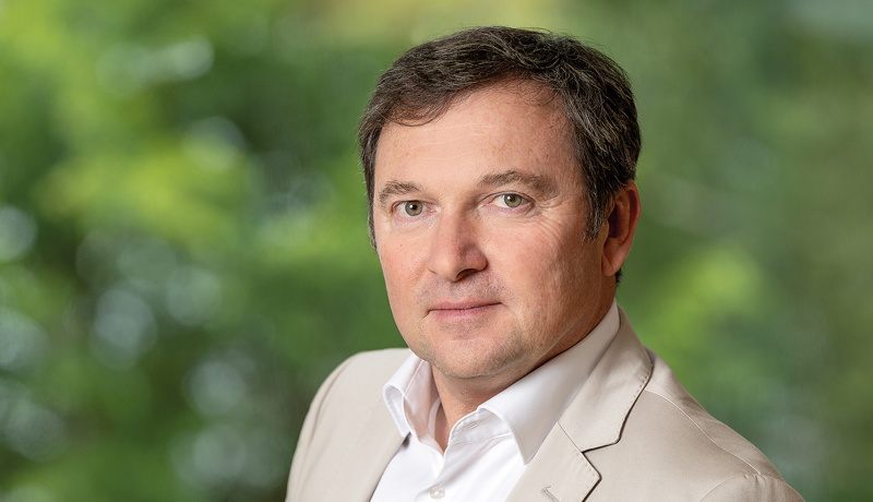 Alran Frederic Web Breit